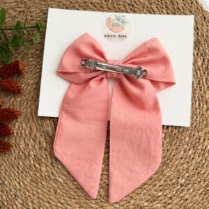 toz pembe fiyonk saç tokası ürün görünümü 2