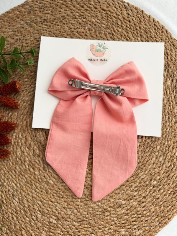 Pembe Fiyonk Saç Tokası – 8cm Klipsli, Şık ve Kullanışlı Saç Aksesuarı - Görsel 3