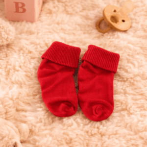 bebek çorap4 Kırmızı Renkli Bebek Çorapları