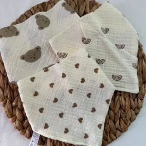 3’lü set muslin bebek önlüğü modelleri
