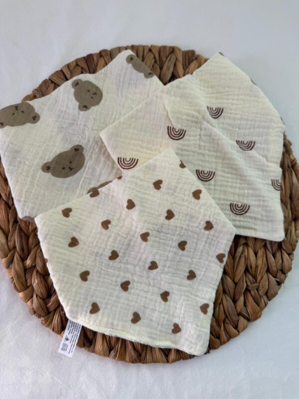 3’lü set muslin bebek önlüğü modelleri