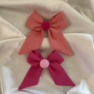 ponponlu büyük fiyonk toka 2’li set pembe ve fuşya önden görünüm