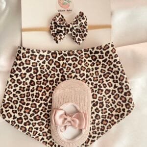 leopar desenli bebek seti