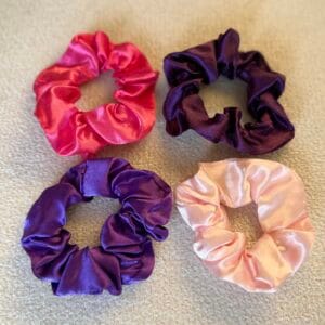 Mor ve fuşya saten scrunchie toka seti