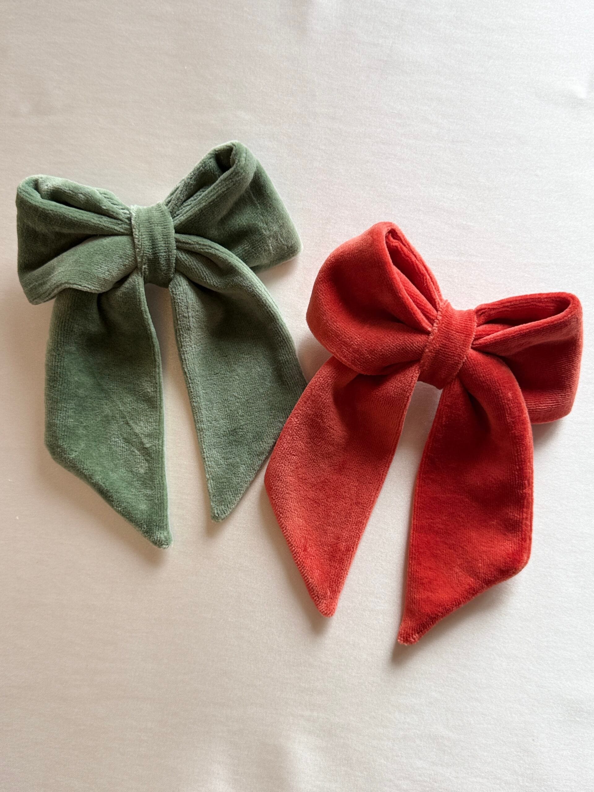 8 cm kadife fiyonk toka 2’li set ön görünüm