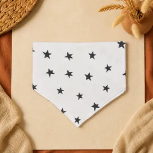 Yıldız desenli bebek penye salya önlüğü görünüm 1